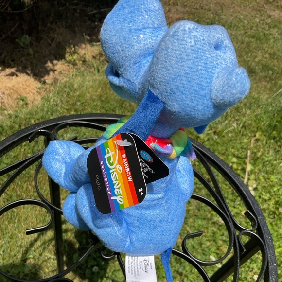 🌈Disney Rainbow Collection Pride Pluto Plush - Picture 5 of 5